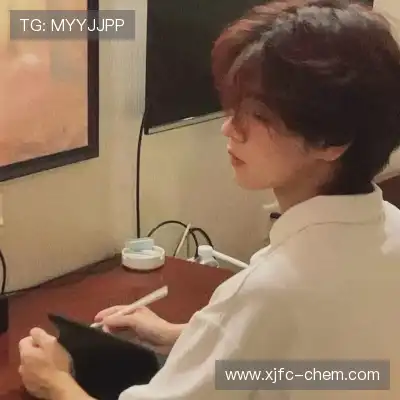 乌忱韵